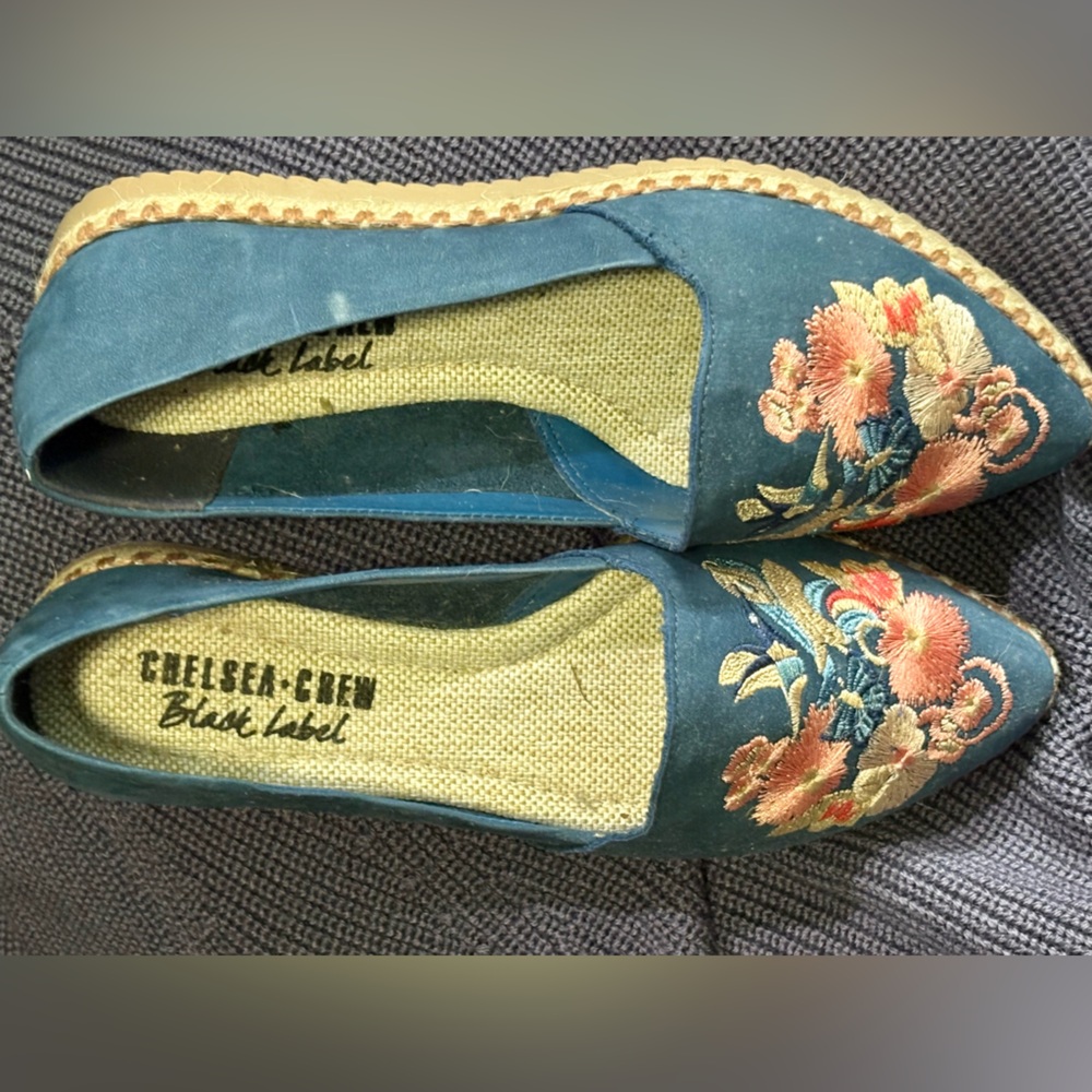 Chelsea Crew Blue Floral Embroidered Flats